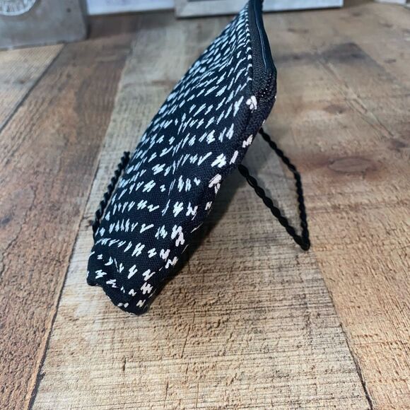 Thirty One Mini Zipper Pouch Lil Scribble - Picture 5 of 11